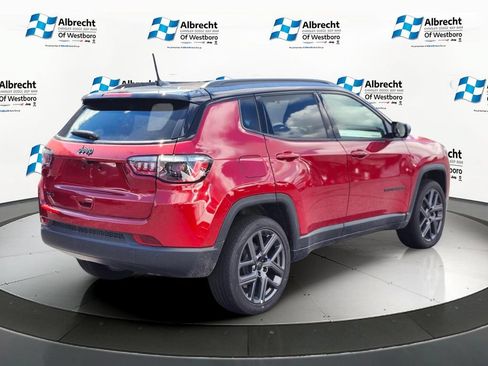 New 2026 Jeep Compass Limited w/ Sun, Sound & Navigation Group AWD/4WD image 5
