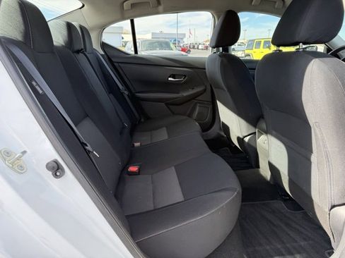 Used 2021 Nissan Sentra SV image 12