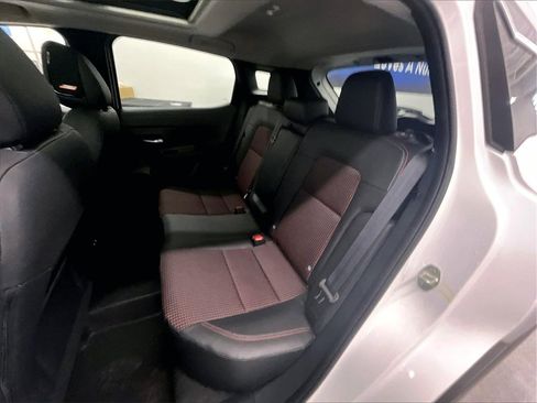 Used 2025 Nissan Kicks SR w/ SR Premium Package image 15