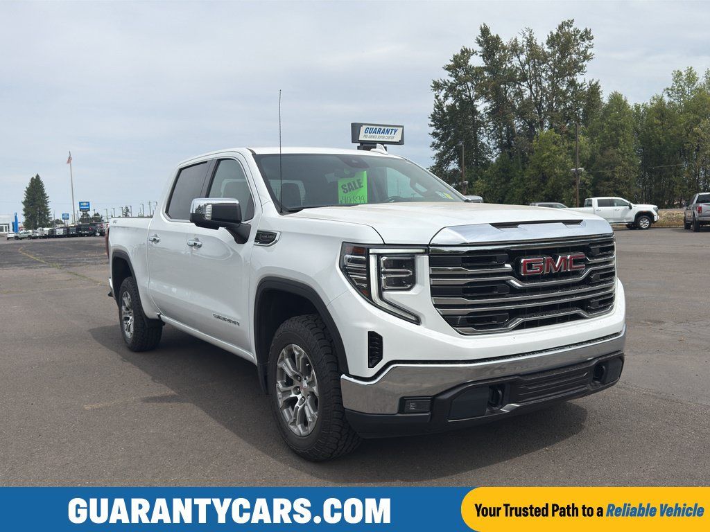 Used 2025 GMC Sierra 1500 SLT AWD/4WD image 1
