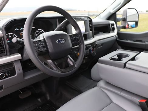 New 2024 Ford F550 4x4 Crew Cab Super Duty image 15