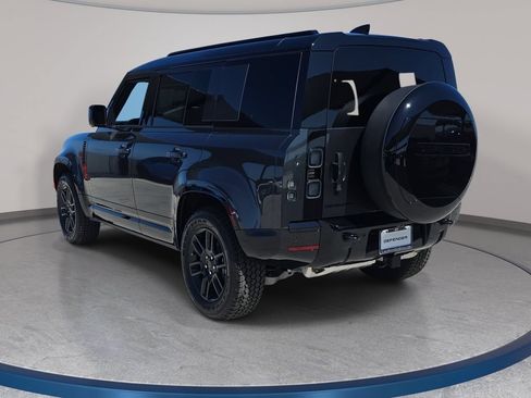 New 2026 Land Rover Defender 110 X-Dynamic SE AWD/4WD image 7