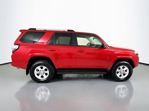 Used 2020 Toyota 4Runner SR5 w/ Wilderness Package image 9