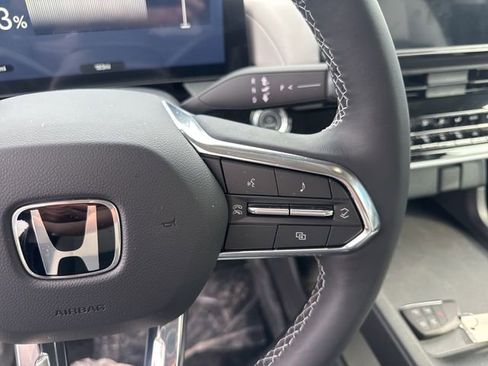 New 2026 Honda Prologue Touring image 19