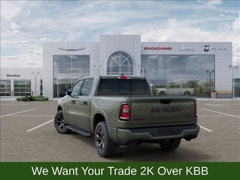 New 2026 RAM 1500 4x4 Crew Cab image 3