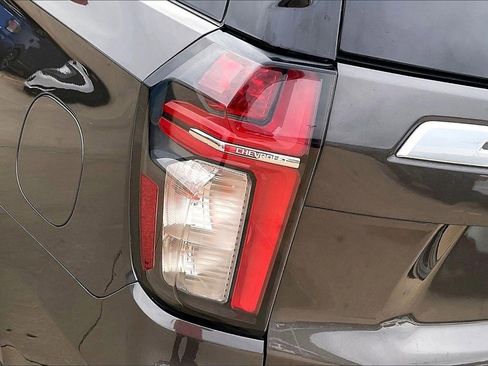 Used 2021 Chevrolet Tahoe High Country w/ Premium Package image 29