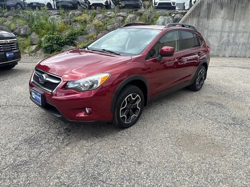 Used 2014 Subaru Crosstrek 2.0i Premium AWD/4WD image 2