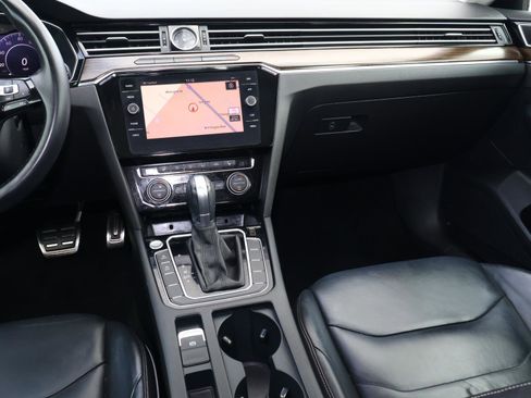 Used 2019 Volkswagen Arteon SEL image 10