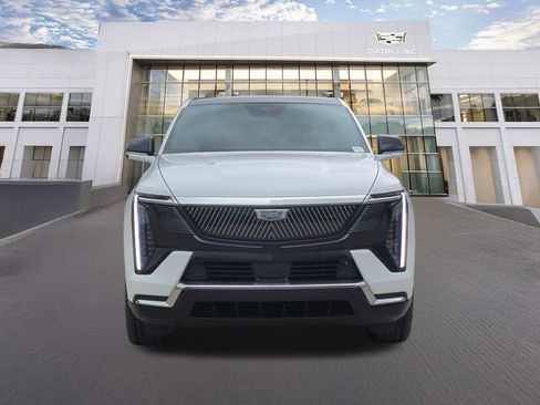 New 2025 Cadillac Escalade IQ Luxury 2 AWD/4WD image 2