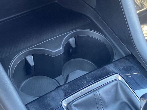 Used 2022 MAZDA MAZDA3 s image 30