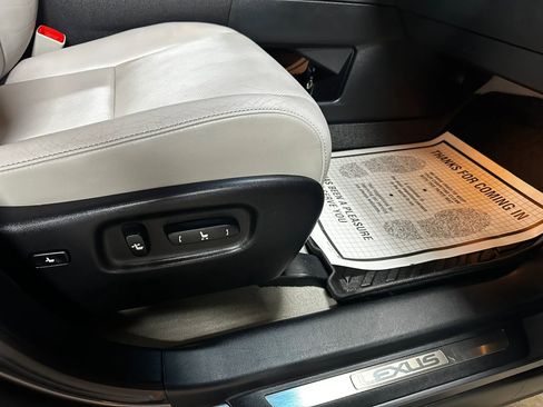 Used 2013 Lexus RX 350 FWD w/ Navigation Pkg image 38