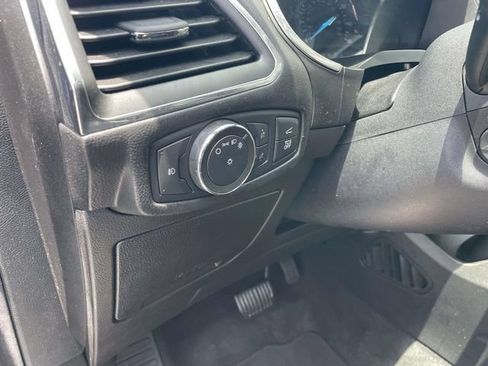 Used 2021 Ford Edge Titanium w/ Equipment Group 301A FWD image 22