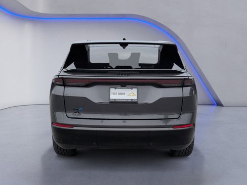 Used 2024 Jeep Wagoneer Launch Edition image 14