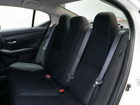Used 2022 Nissan Sentra S FWD image 18