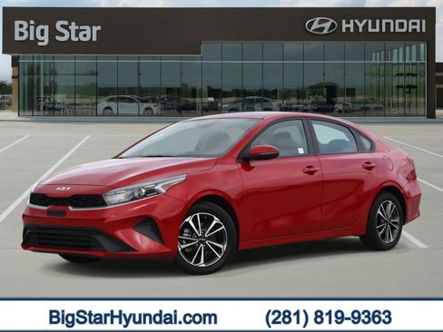 Used 2024 Kia Forte LXS w/ LXS Technology Package image 1