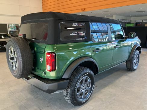 Used 2024 Ford Bronco Big Bend image 5