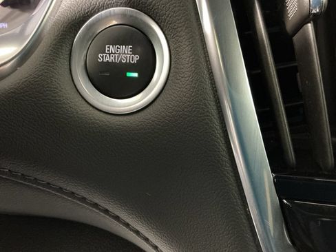 Used 2022 Chevrolet Traverse LT w/ LPO, Floor Liner Package AWD/4WD image 25
