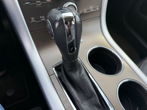 Used 2013 Ford Edge SEL image 15