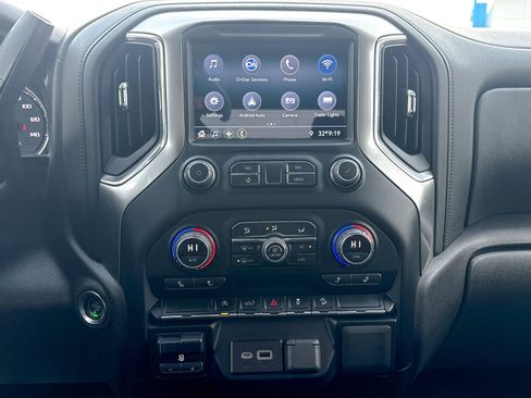 Certified 2021 Chevrolet Silverado 1500 RST image 27