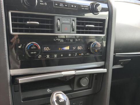 Used 2022 INFINITI QX80 Luxe w/ Cargo Package RWD image 18