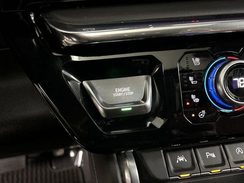 Certified 2024 GMC Sierra 1500 Denali Ultimate image 17