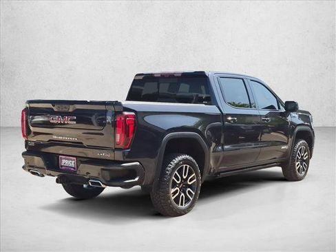 Used 2023 GMC Sierra 1500 AT4 w/ AT4 Premium Package AWD/4WD image 5