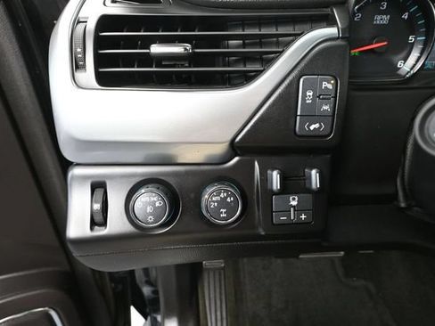 Used 2016 Chevrolet Tahoe LT w/ Luxury Package AWD/4WD image 35