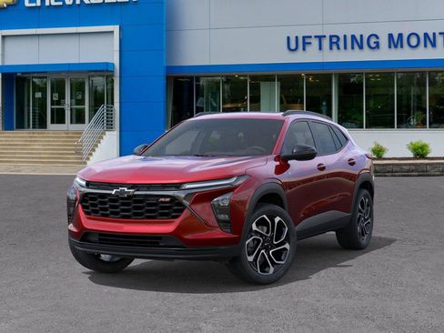 New 2026 Chevrolet Trax RS w/ Sunroof Package FWD image 6