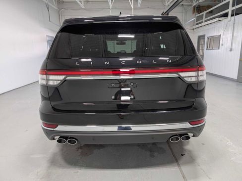 Used 2024 Lincoln Aviator Reserve w/ Elements Package Plus image 9