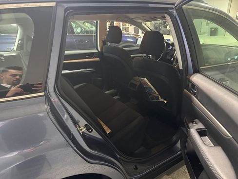 Used 2014 Subaru Outback 2.5i w/ Alloy Wheel Package image 17