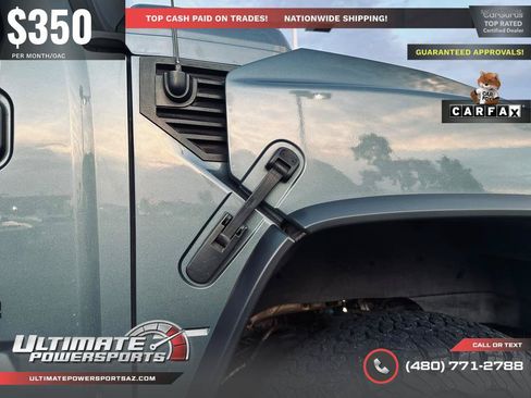 Used 2005 HUMMER H2 w/ Preferred Equipment Group AWD/4WD image 44