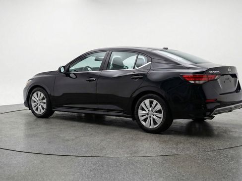 Used 2025 Nissan Sentra S FWD image 6