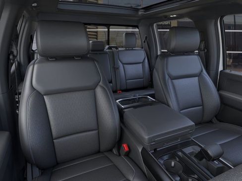 New 2025 Ford F150 Lariat w/ Equipment Group 502A High image 36