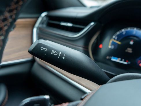 Used 2023 Jeep Grand Cherokee Summit image 29