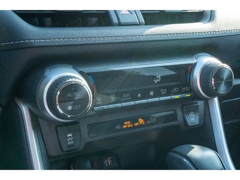 Used 2024 Toyota RAV4 XLE image 27