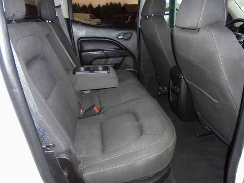 Used 2016 GMC Canyon SLE image 10