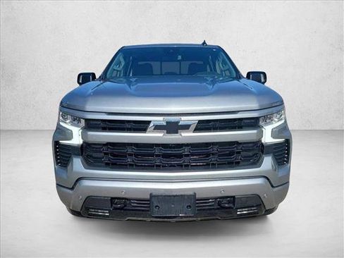 Used 2024 Chevrolet Silverado 1500 RST image 2