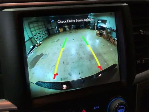 Used 2018 RAM 1500 Outdoorsman image 29