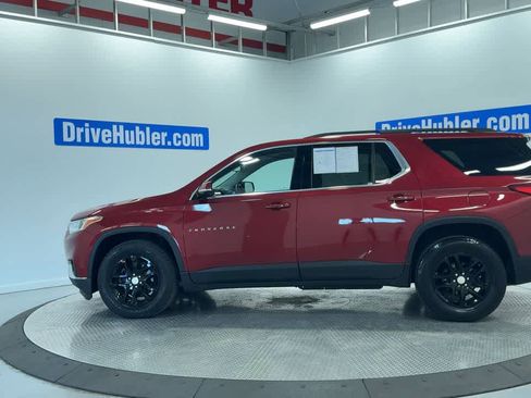 Used 2020 Chevrolet Traverse LT w/ Driver Confidence II Package image 8