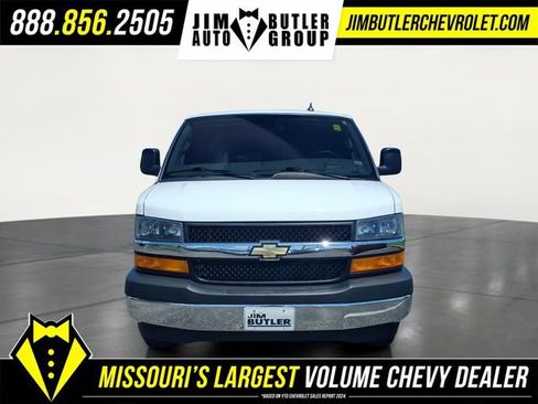 Used 2023 Chevrolet Express 3500 LT w/ LT Preferred Equipment Group RWD image 26