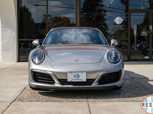 Used 2017 Porsche 911 Carrera 4S image 31