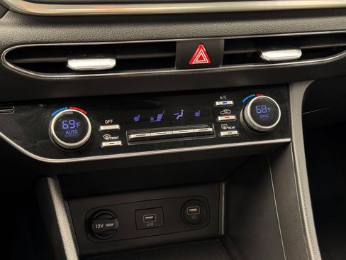 Used 2023 Hyundai Sonata SEL w/ Winter Weather Package FWD image 36