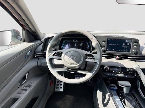 New 2026 Hyundai Elantra SEL Sport Premium image 15