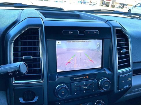 Used 2017 Ford F150 XLT w/ Equipment Group 302A Luxury image 22