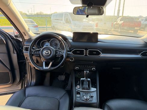 Used 2021 MAZDA CX-5 Touring FWD image 17