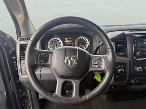 Used 2014 RAM 1500 Express AWD/4WD image 10