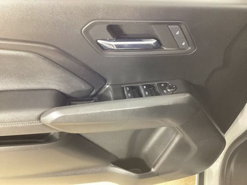 Used 2023 Chevrolet Colorado LT w/ LT Convenience Package III AWD/4WD image 12