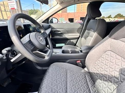 New 2026 Nissan Kicks SV image 26