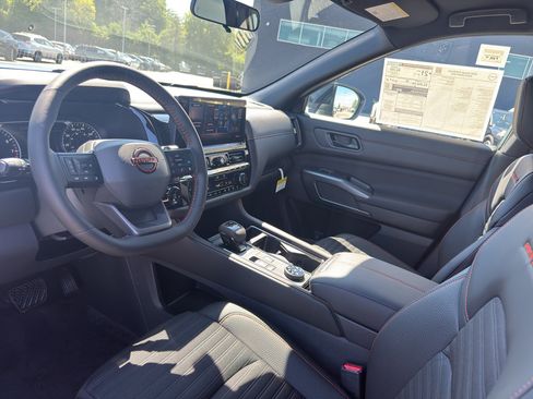 New 2026 Nissan Pathfinder Rock Creek AWD/4WD image 25