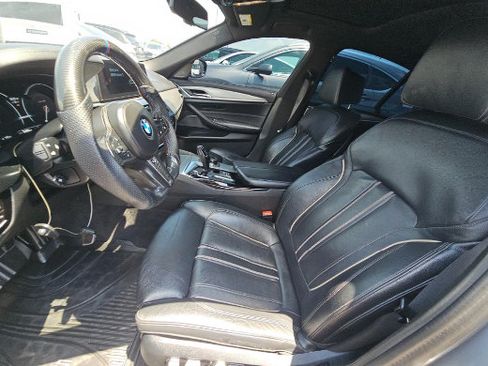 Used 2018 BMW M550i xDrive w/ Driving Assistance Package AWD/4WD image 3